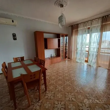 Di Sole E D'azzuro Appartement *